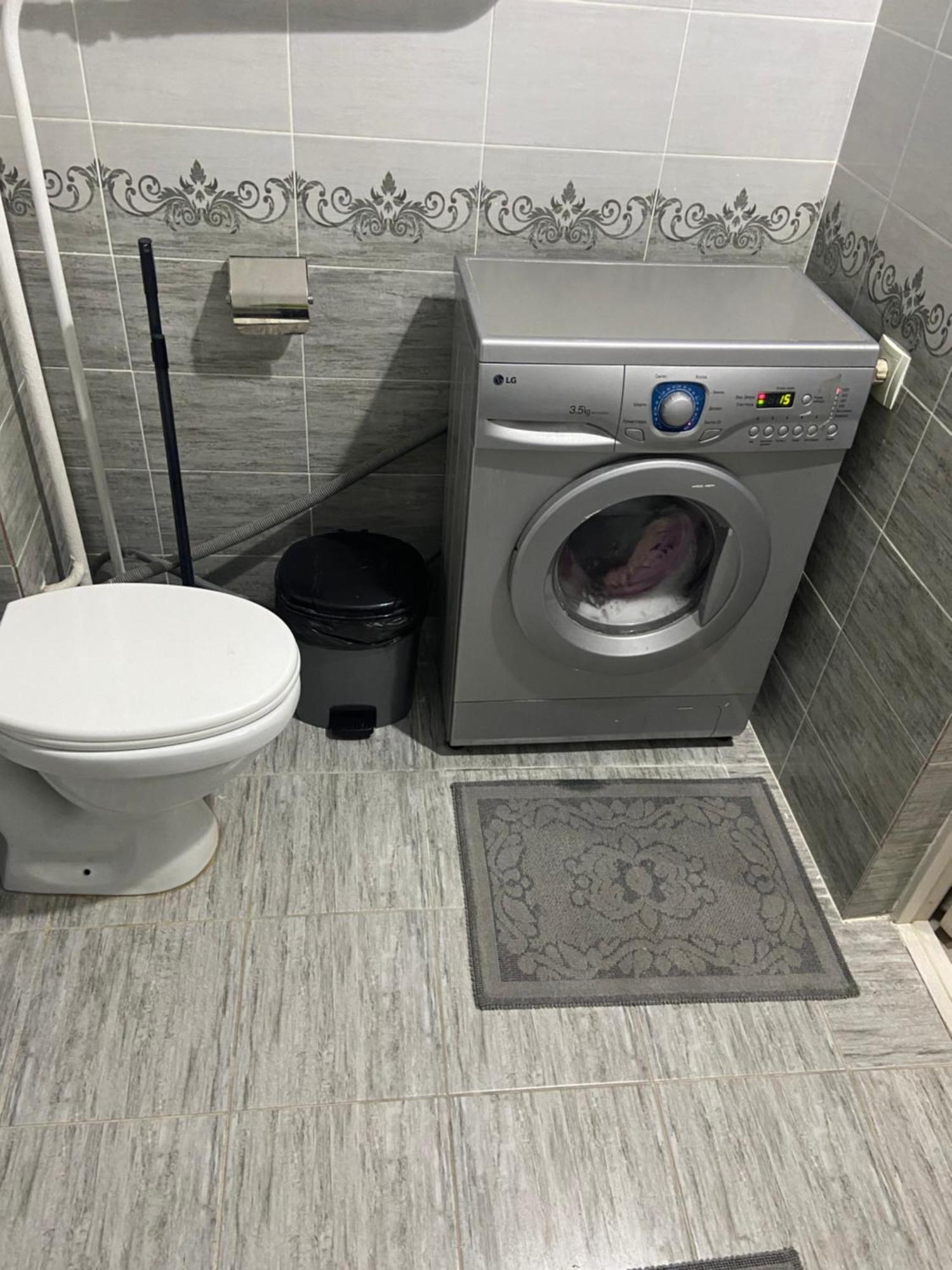Standart Apartment On Kozhamkulov 128 Almaty Eksteriør billede